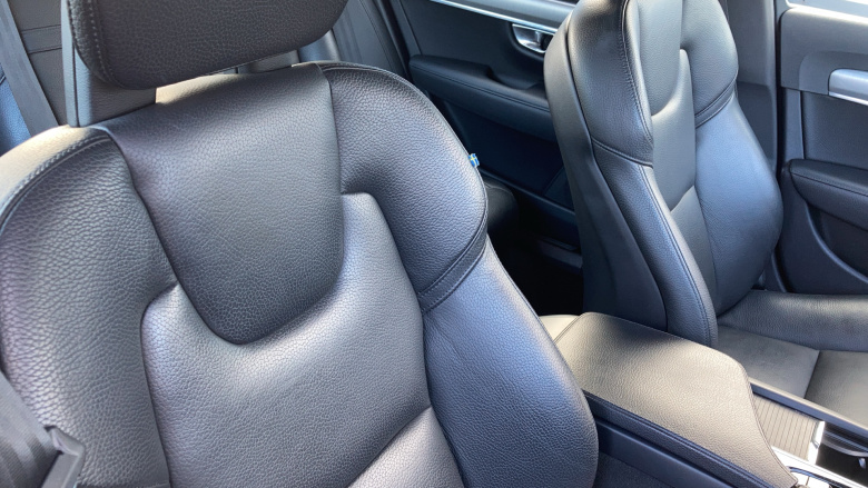 Volvo S90 2.0 D4 Momentum Pro 4dr Geartronic Diesel Saloon